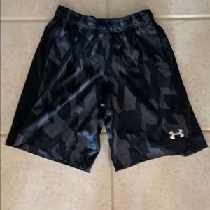 Under Armour Boys Loose Short